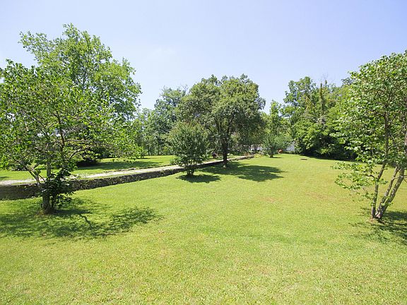 5th image of 7737 Strawberry Plains Pike