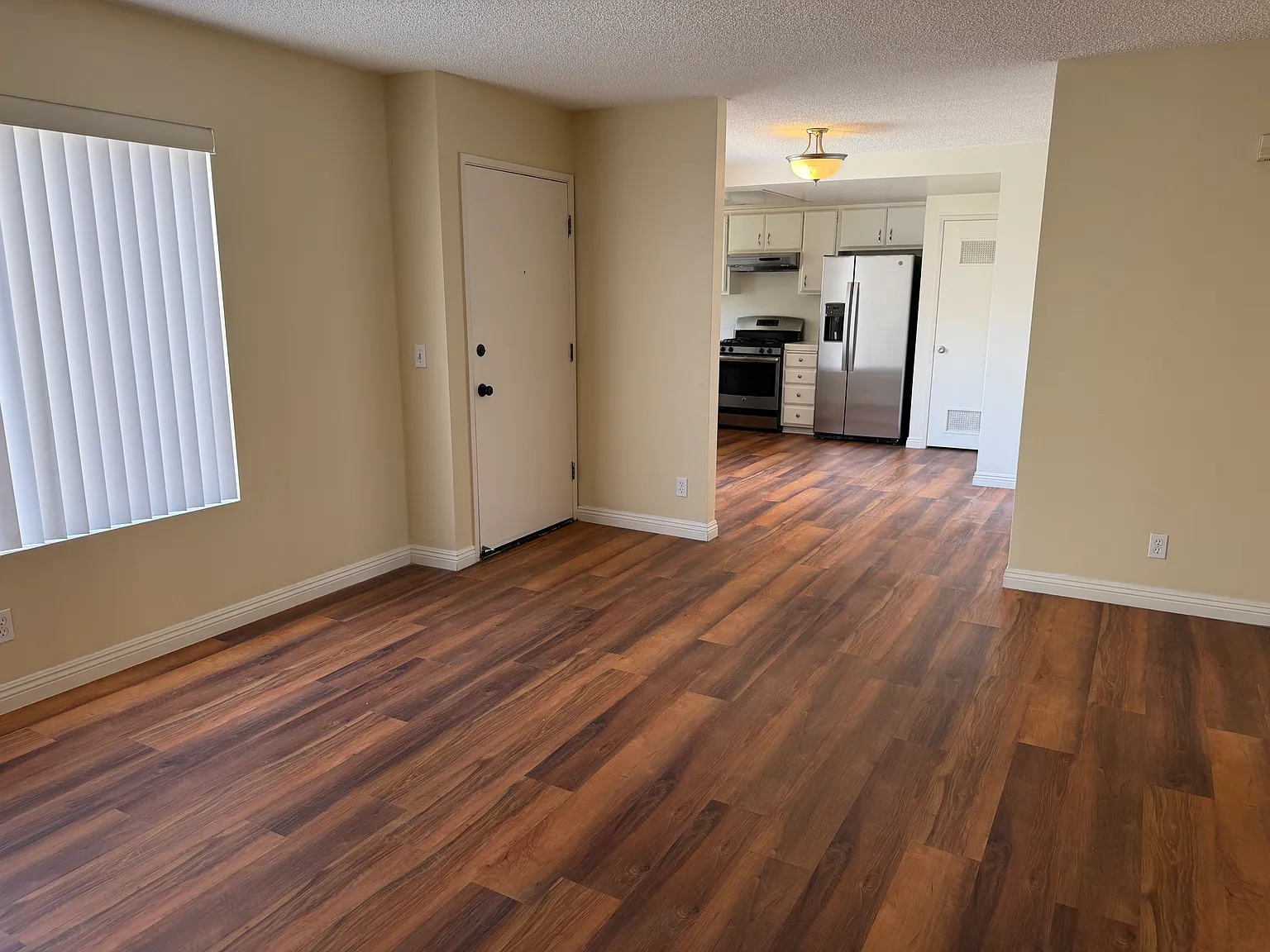 2 bed, $2,450 — Photo 2