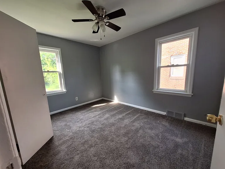 11785 Nashville St — Photo 13