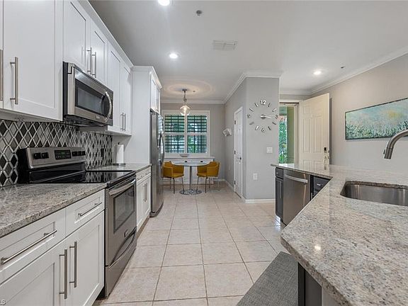 4th image of 4883 Hampshire CT #105