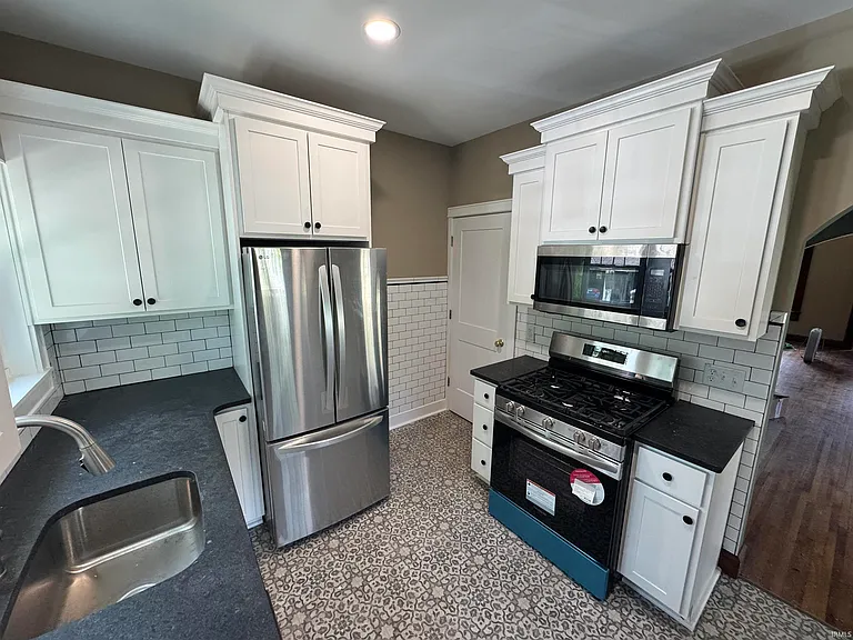 814 N Washington St — Photo 13