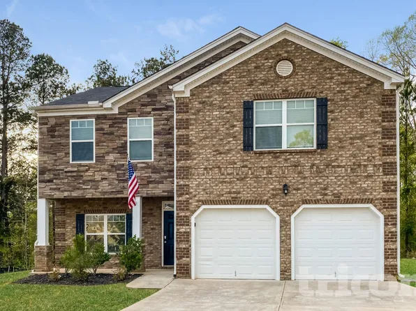 12019 Jojo Ct, Hampton, GA 30228