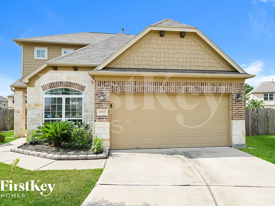 14902 Holland Grove Ct