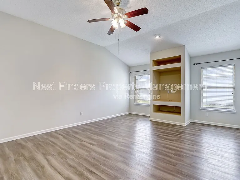 749 Grand Parke Dr — Photo 20