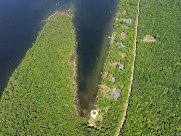 79 Grayson Ln, North Lake, NB E6H 1Y5