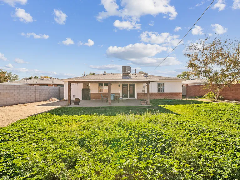 2320 W Whitton Ave — Photo 16
