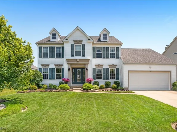 1503 Pebble Beach Ave, Brunswick, OH 44212