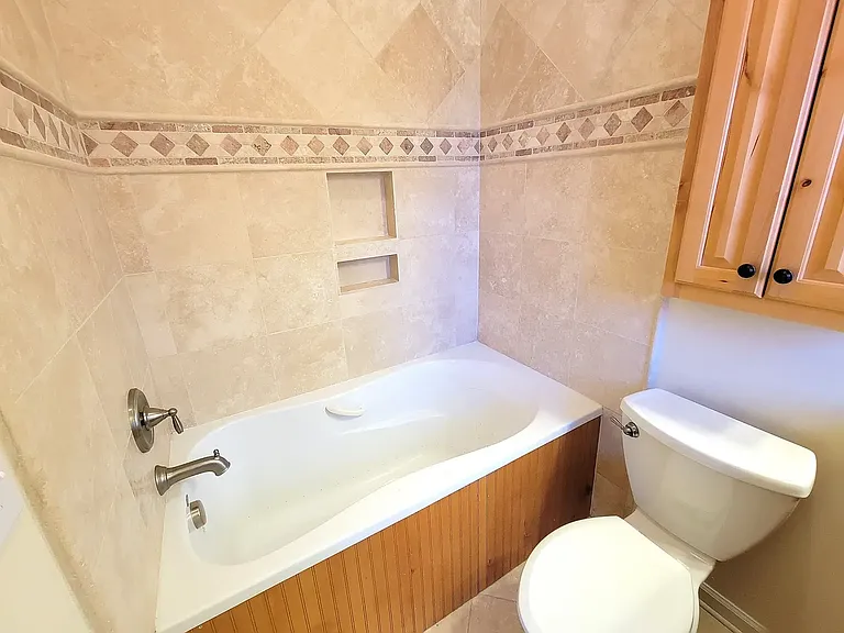 bathroom 4