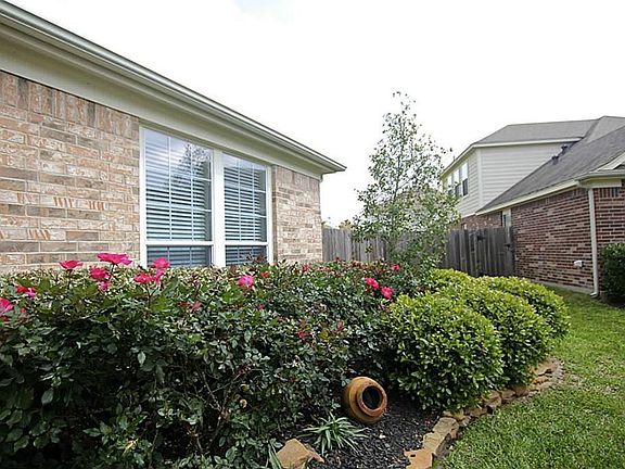 3rd image of 17606 Blue Lily Ln