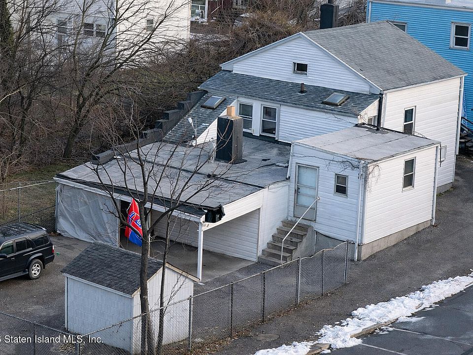 1st image of 132 Saint Marys Ave