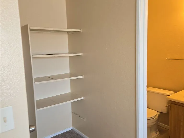 628 Triest Ct #D — Photo 16