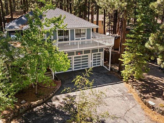 4th image of 814 Crestwood Dr