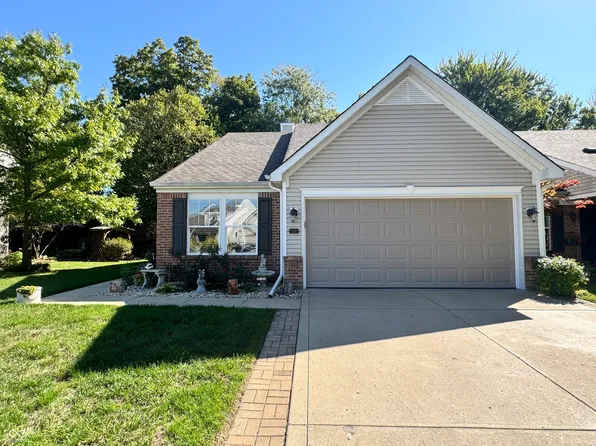 7327 Oak Knoll Dr, Indianapolis, IN 46217