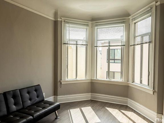 3rd image of 1364 Kearny St