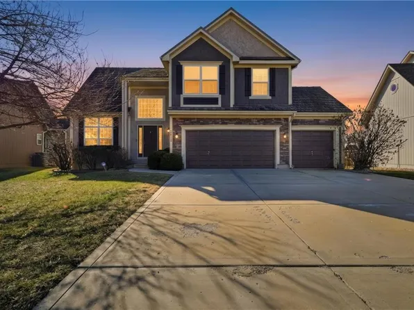 2513 SW 12th St, Lees Summit, MO 64081