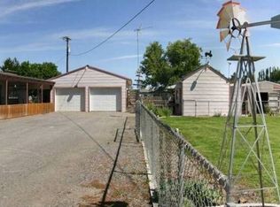 45802 E Berto Pr NE, West Richland, WA 99353