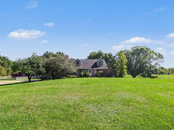 1090 Thayer Rd, Ortonville, MI 48462