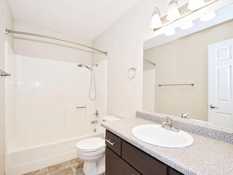 Upgraded Bathroom 2x2