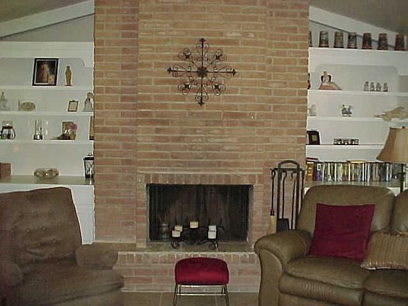 2nd image of 238 Creekbend Dr