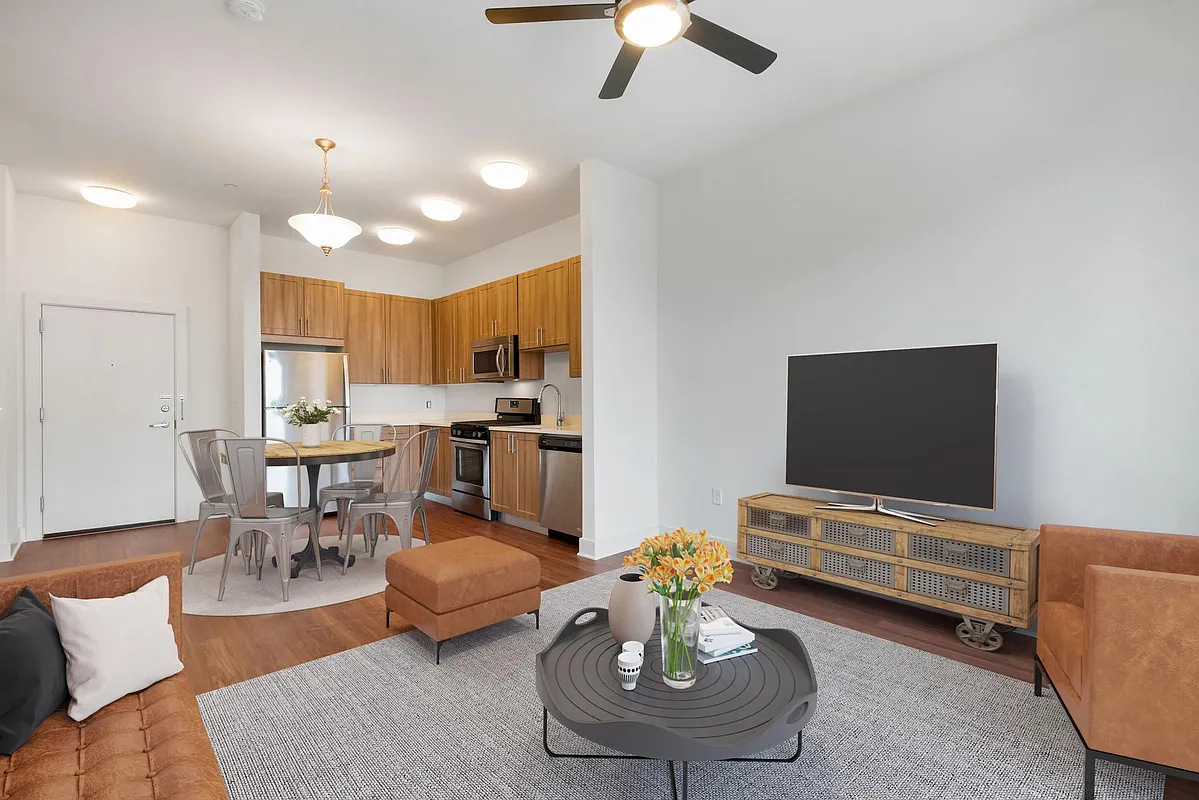 532 Jersey Avenue 415