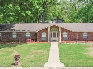 501 Foxwood Dr, Jacksonville, AR 72076