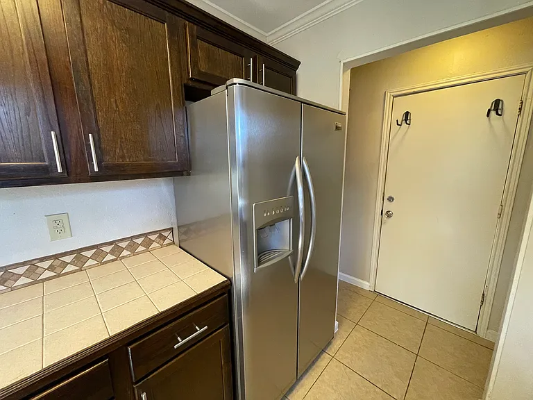 12219 Ridge Cave St — Photo 14
