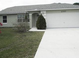 2757 SE Grand Dr, Port Saint Lucie, FL 34952