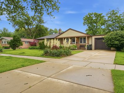 1405 N Race Ave, Arlington Heights, IL, 60004