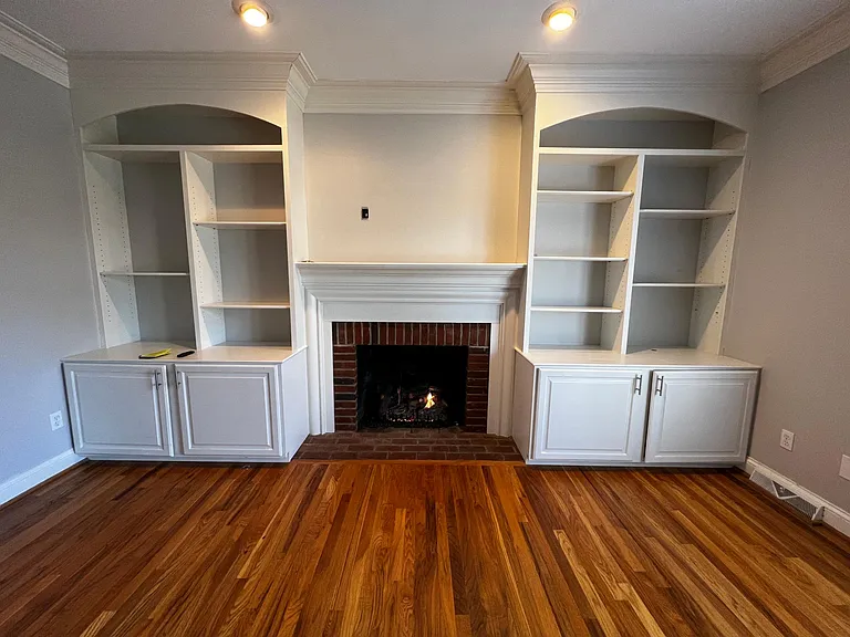 1100 Stowbridge Ln — Photo 9