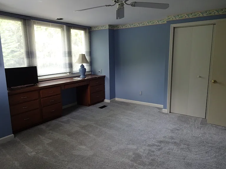 2646 Fair Oaks Ln — Photo 15