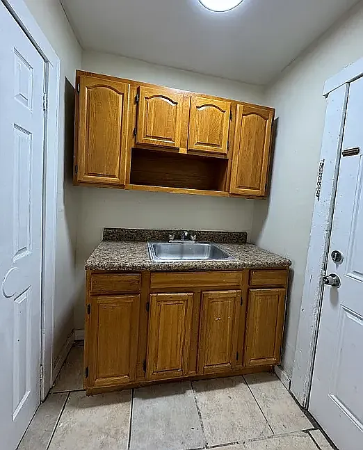 1 bed, 600 sqft, $1,999 — Photo 1