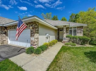 5080 E Oak Point Dr, Prior Lake, MN 55372
