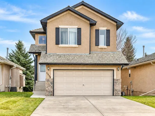 1210 NW Harvest Hills Dr NE, Calgary, AB T3K 5B3