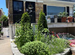 1512 201st St, Flushing, NY 11360
