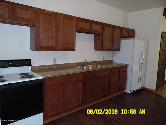 3rd image of 315 W College St