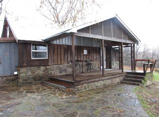186 Madison 2385 St #2385, Huntsville, AR 72740