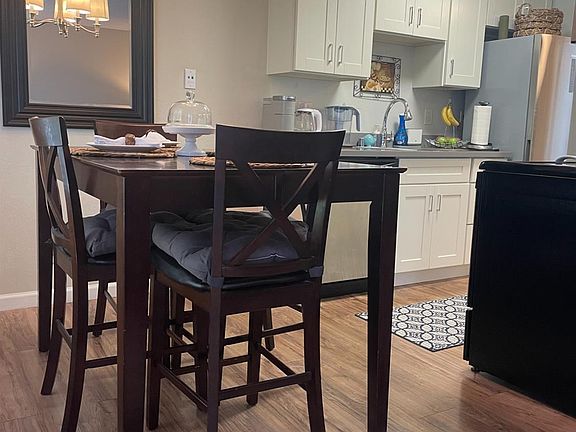 4th image of 5312 Ridgeview Circle #2