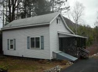 150 Old Stage Rd, Lake Luzerne, NY 12846