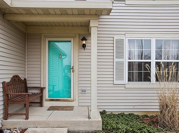 2nd image of 5602 Stonybrook Dr