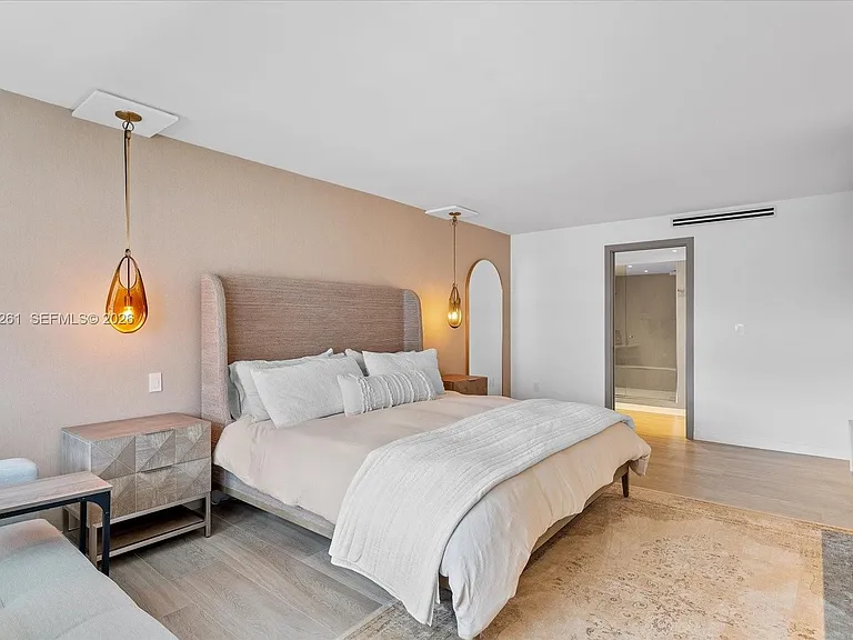 199 Ocean Lane Dr #1001 — Photo 18