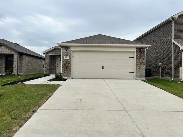 3520 Bridgeport Dr, Farmersville, TX