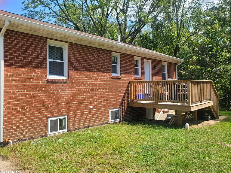 16309 Holly Hill Dr — Photo 21