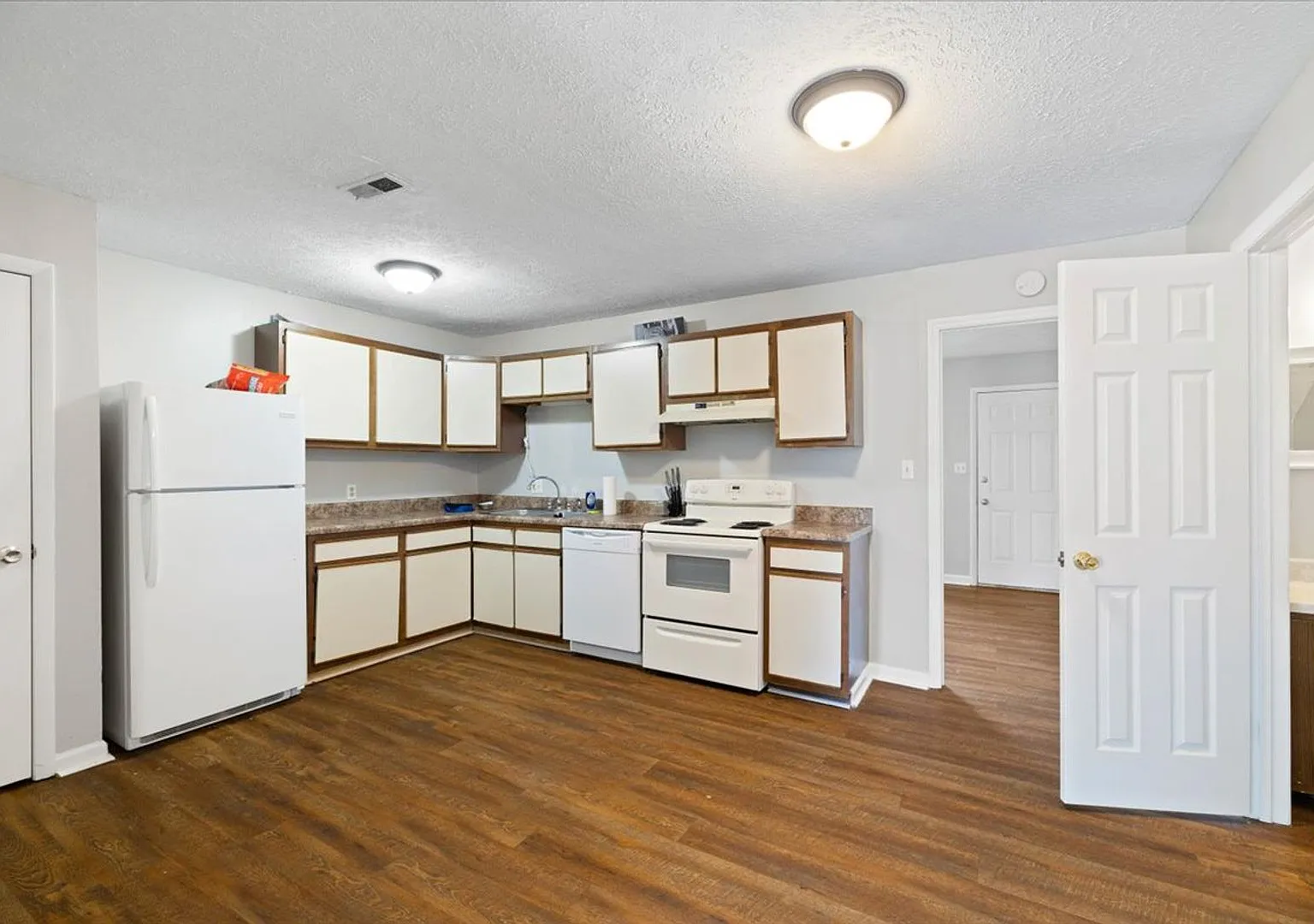 152 Clover Valley Circle — Photo 4