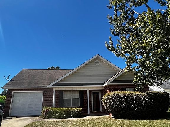 2nd image of 134 Cedarland Dr