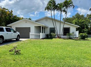 737 SE Carnival Ave, Port Saint Lucie, FL 34983