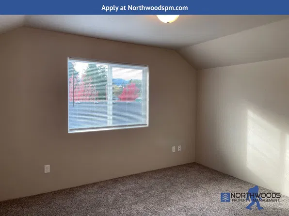 840 Garfield St, Medford, OR 97501