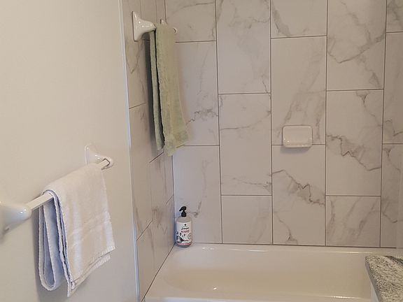 5th image of 9302 N 28th St