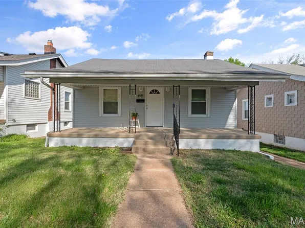 6925 Field Ave, Saint Louis, MO 63116