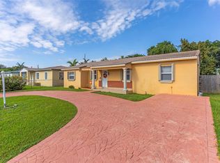 7555 SW 30th Ter, Miami, FL 33155