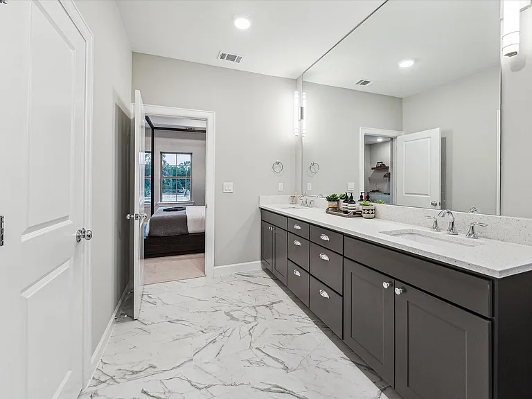 810 Glowing Dawn Dr — Photo 27